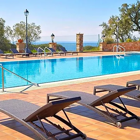 Lejlighedshotel Hapimag Mas Nou 4*
